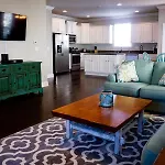 Southern Charm By Redawning
